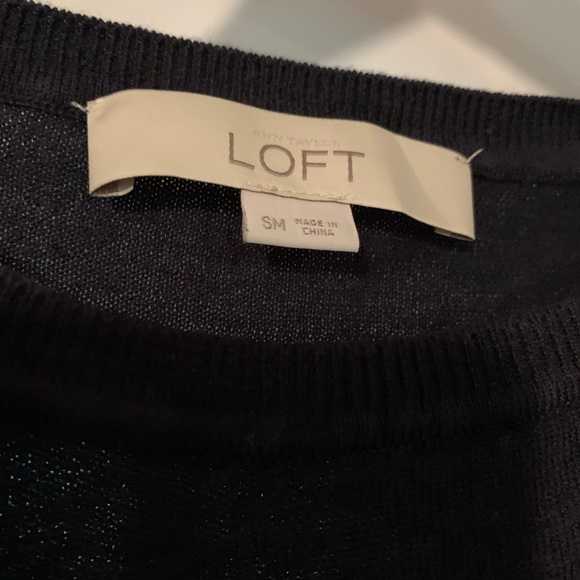 LOFT- Womens size Small, black long sleeved top with built in floral undershirt - Picture 4 of 5